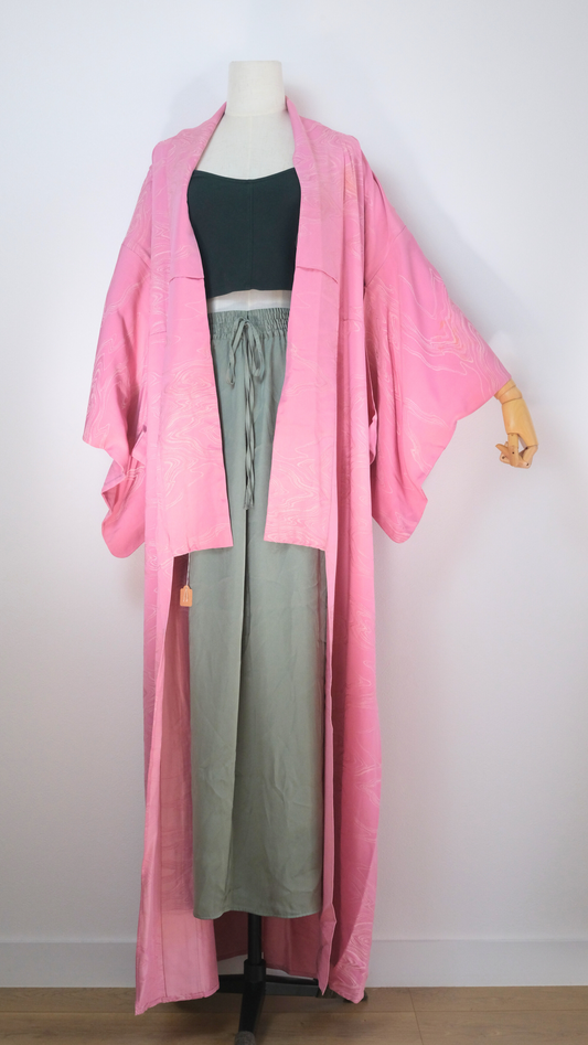Pink Summer Kimono with Water Ripple Pattern and Family Crest