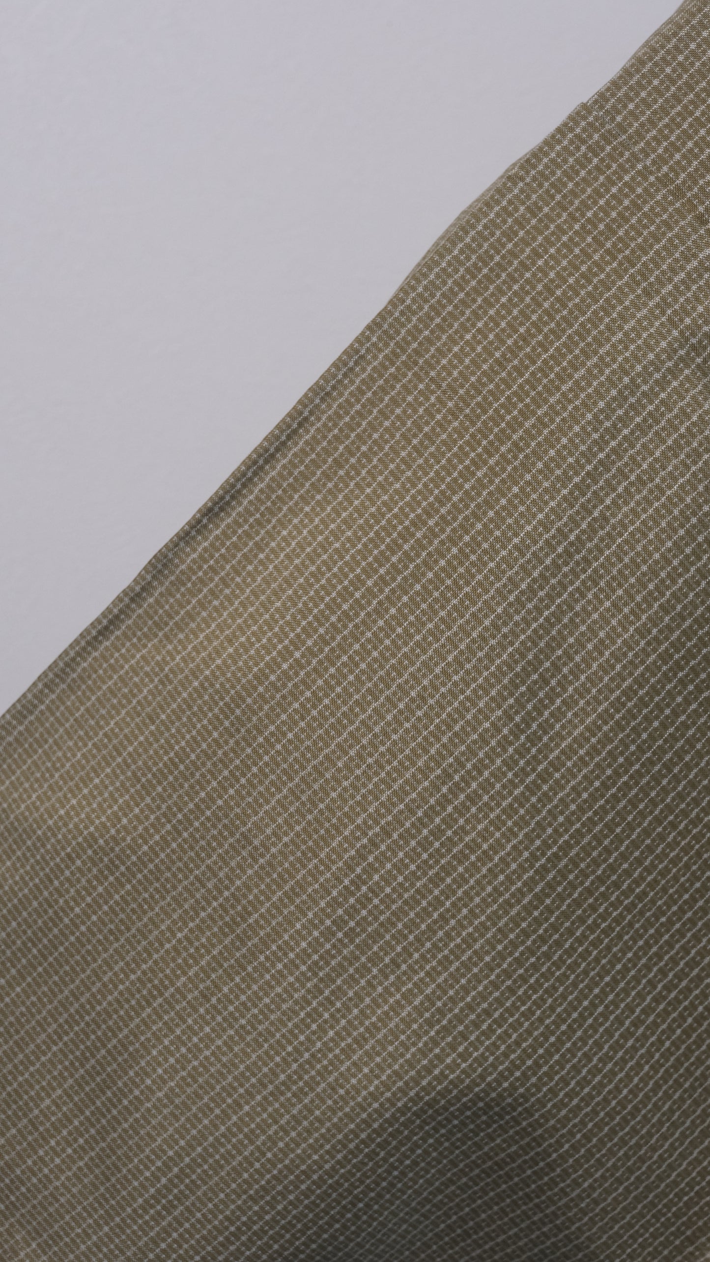 Khaki Haori with Subtle Plaid and Scenic Landscape Lining (For Men)