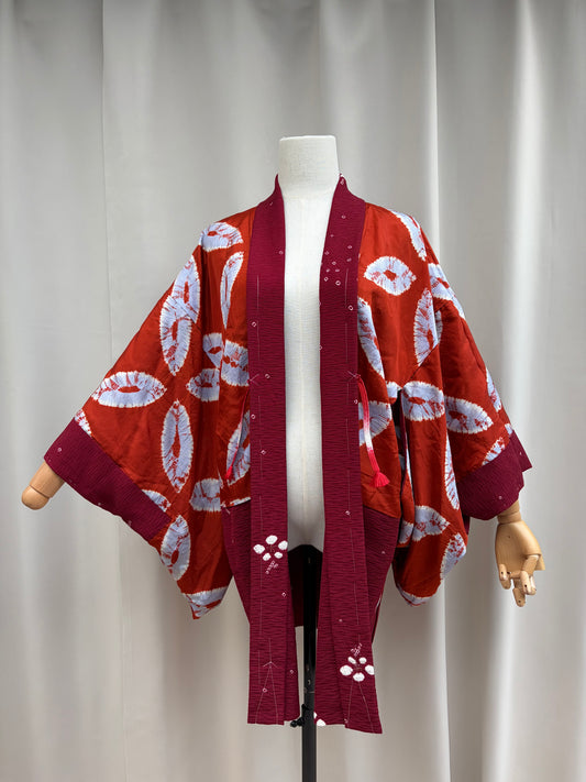 Винтидж хаори в цвят бордо с шибори ботанически мотиви