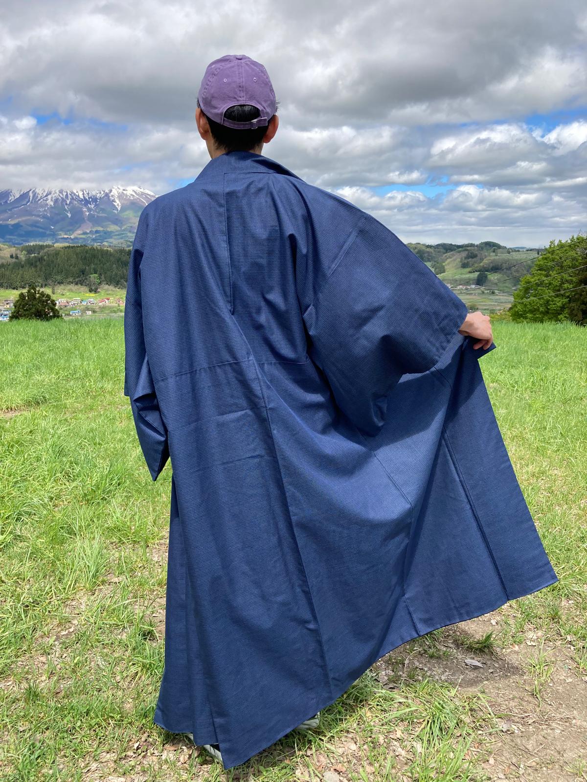 Vintage Men's Kimono in Deep Navy Colour