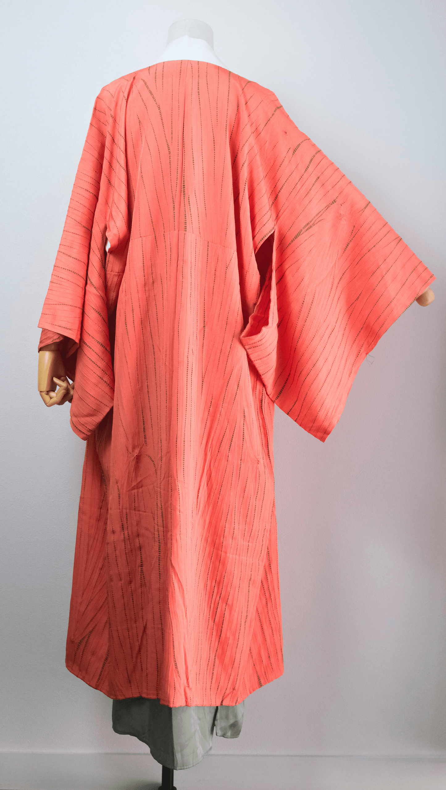 Coral-Orange Nagajuban with Textured Stripe Pattern