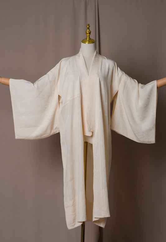 Винтидж текстуриран Нагаджубан в цвят слонова кост