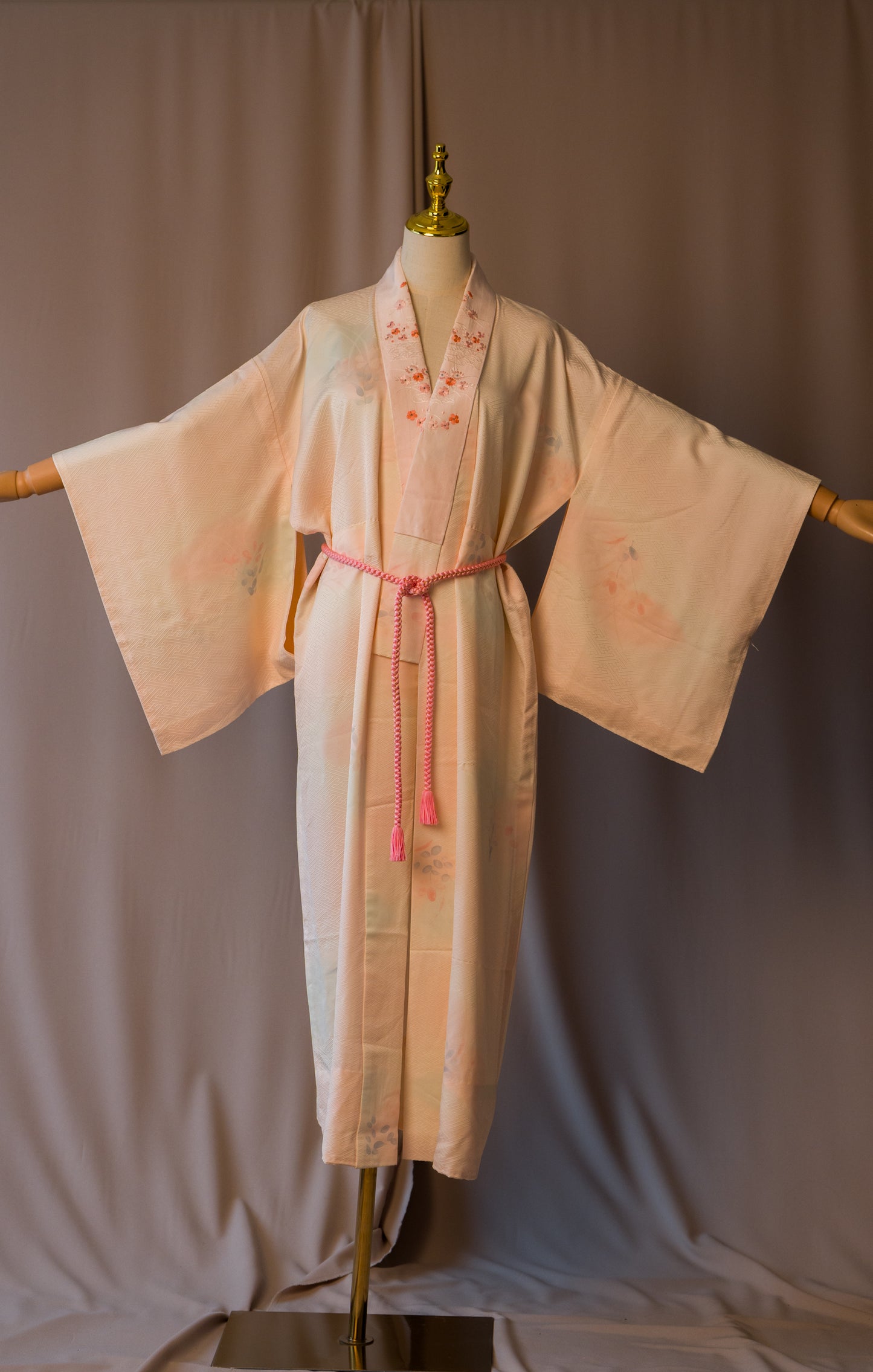Vintage Soft Peach Floral Nagajuban with Embroidered Collar