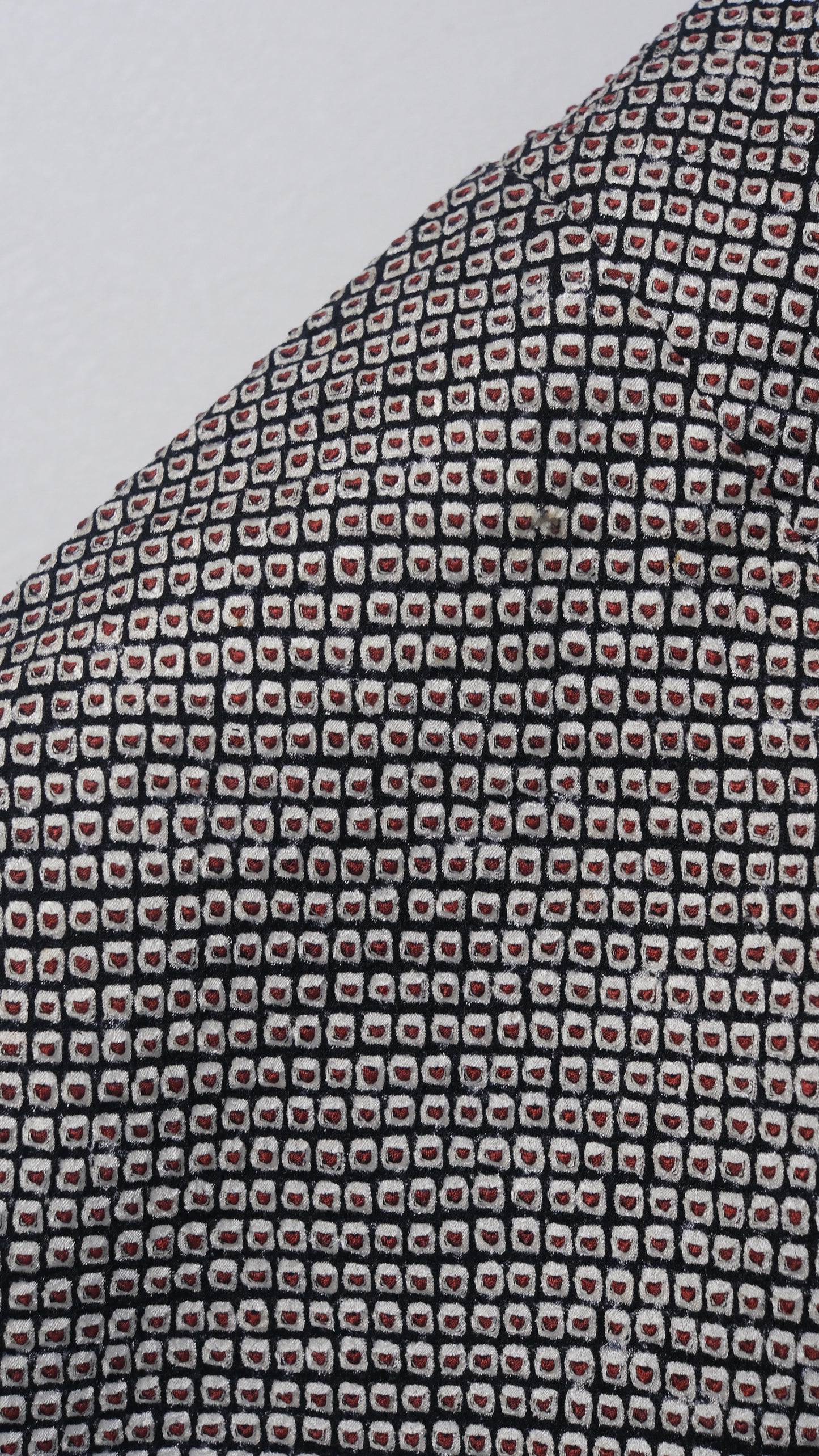 Black & Red Shibori Haori with Tsuzimi Motif Lining