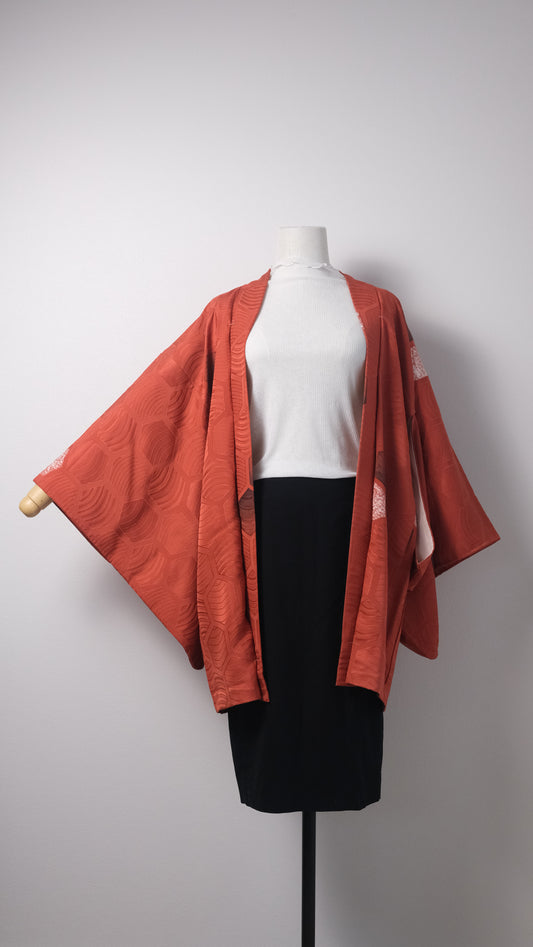 Red Haori with Tortoiseshell Hexagon Weave Pattern & Children’s Festival Lining
