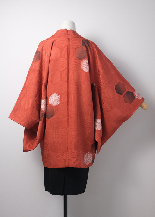 Red Haori with Tortoiseshell Hexagon Weave Pattern & Children’s Festival Lining