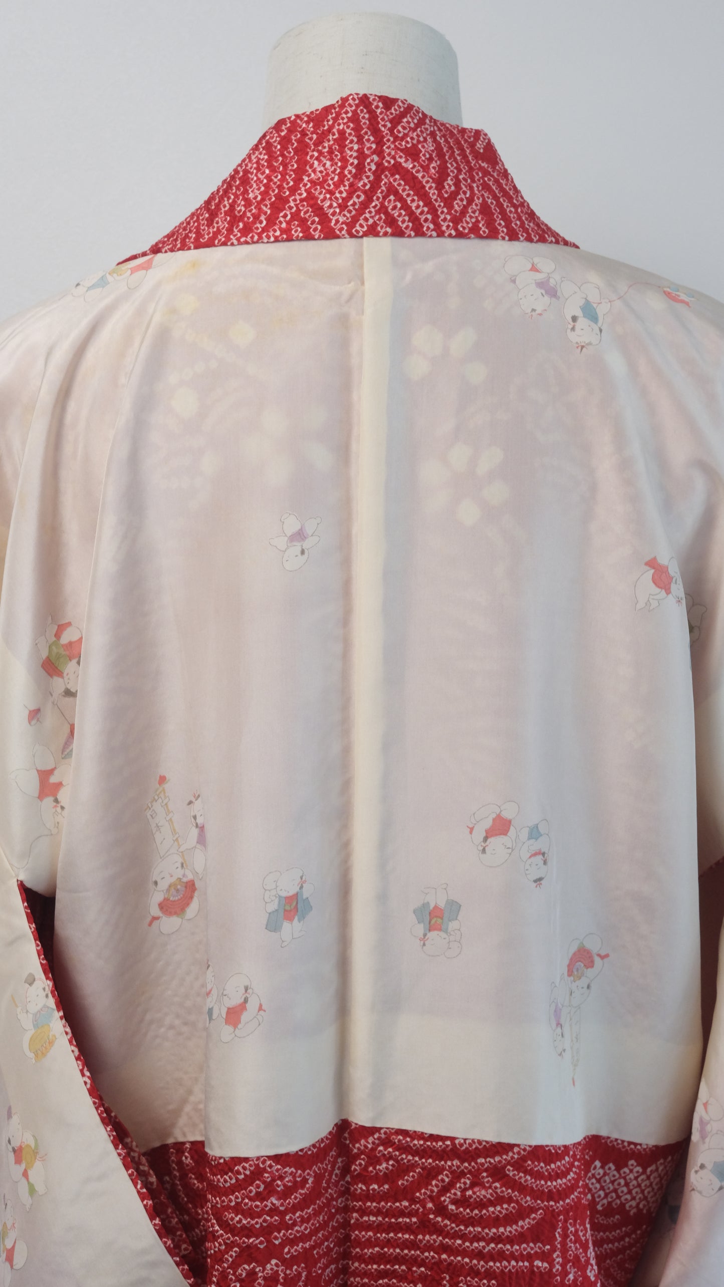 Vibrant Red Shibori Haori with Playful Lining