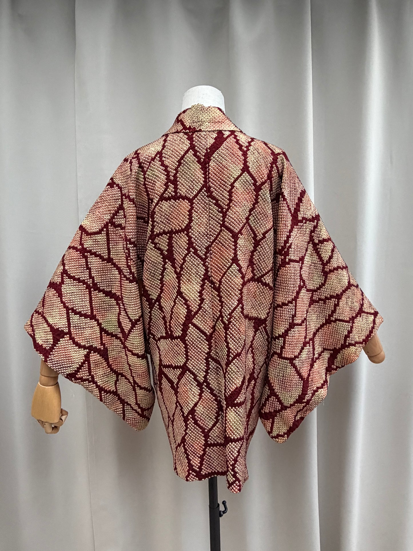 Vintage Burgundy Shibori Haori with Karuta Poetry Card Lining