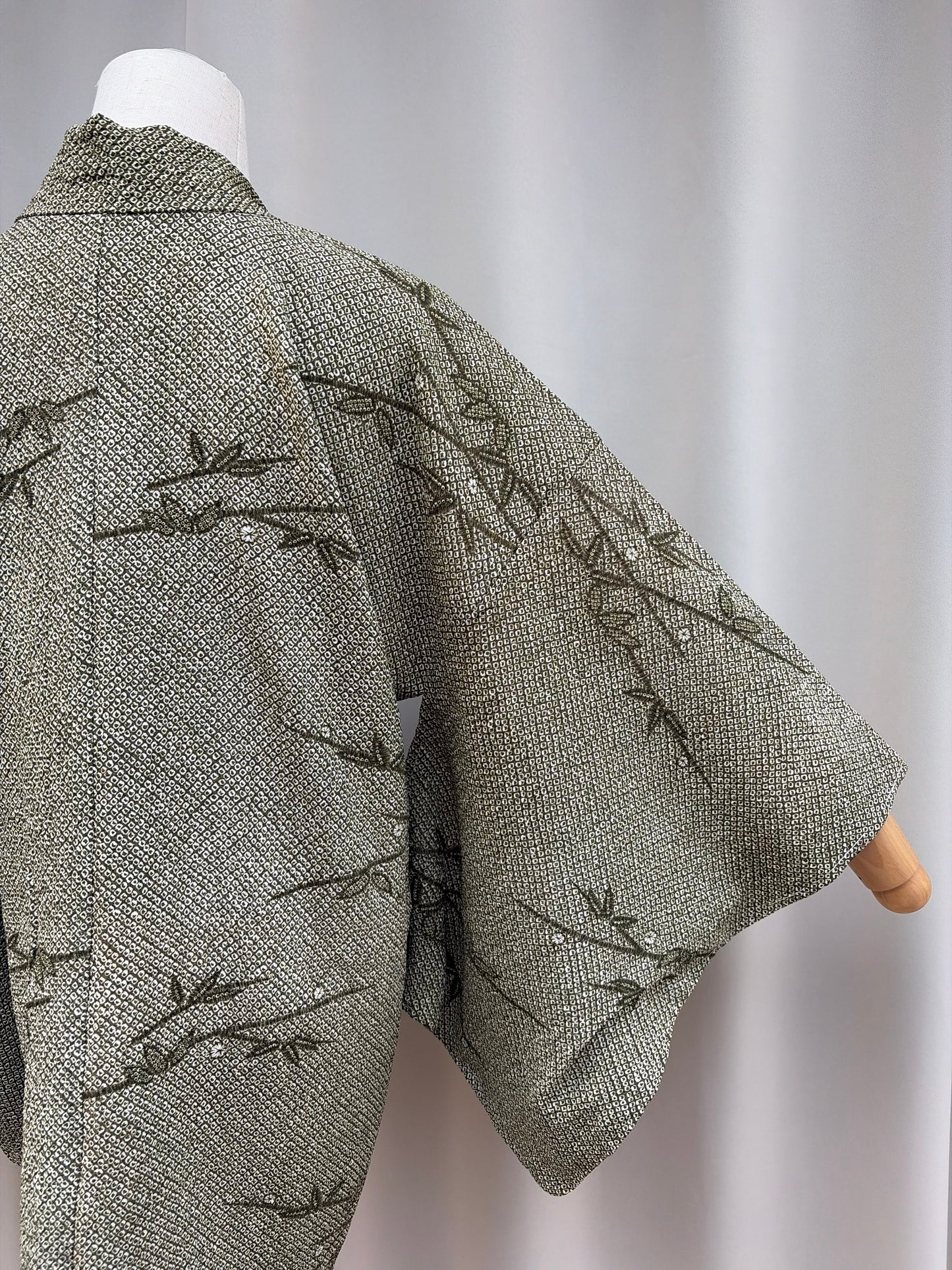Vintage Olive Green Shibori-Style Haori with Bamboo Motif