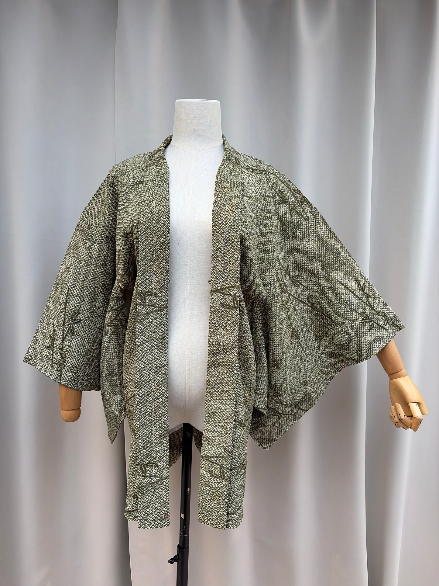 Vintage Olive Green Shibori-Style Haori with Bamboo Motif