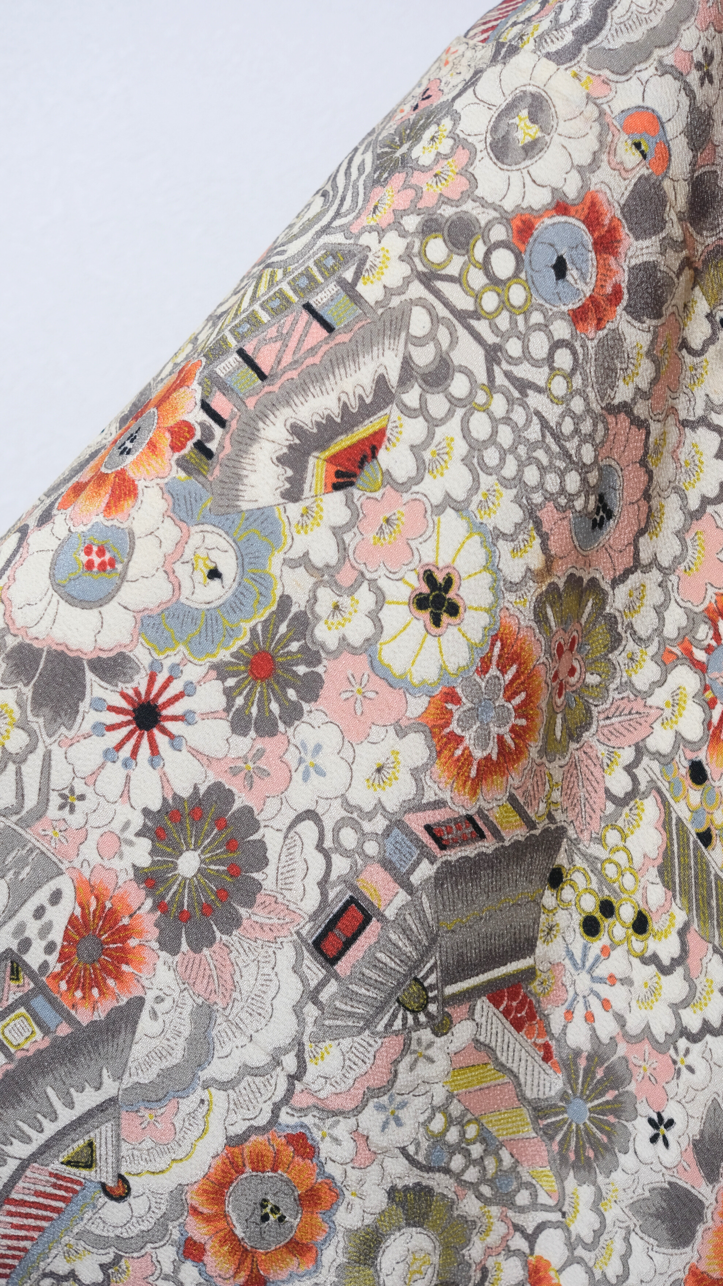 Pastel Scenic Garden Haori with Temple & Floral Motif