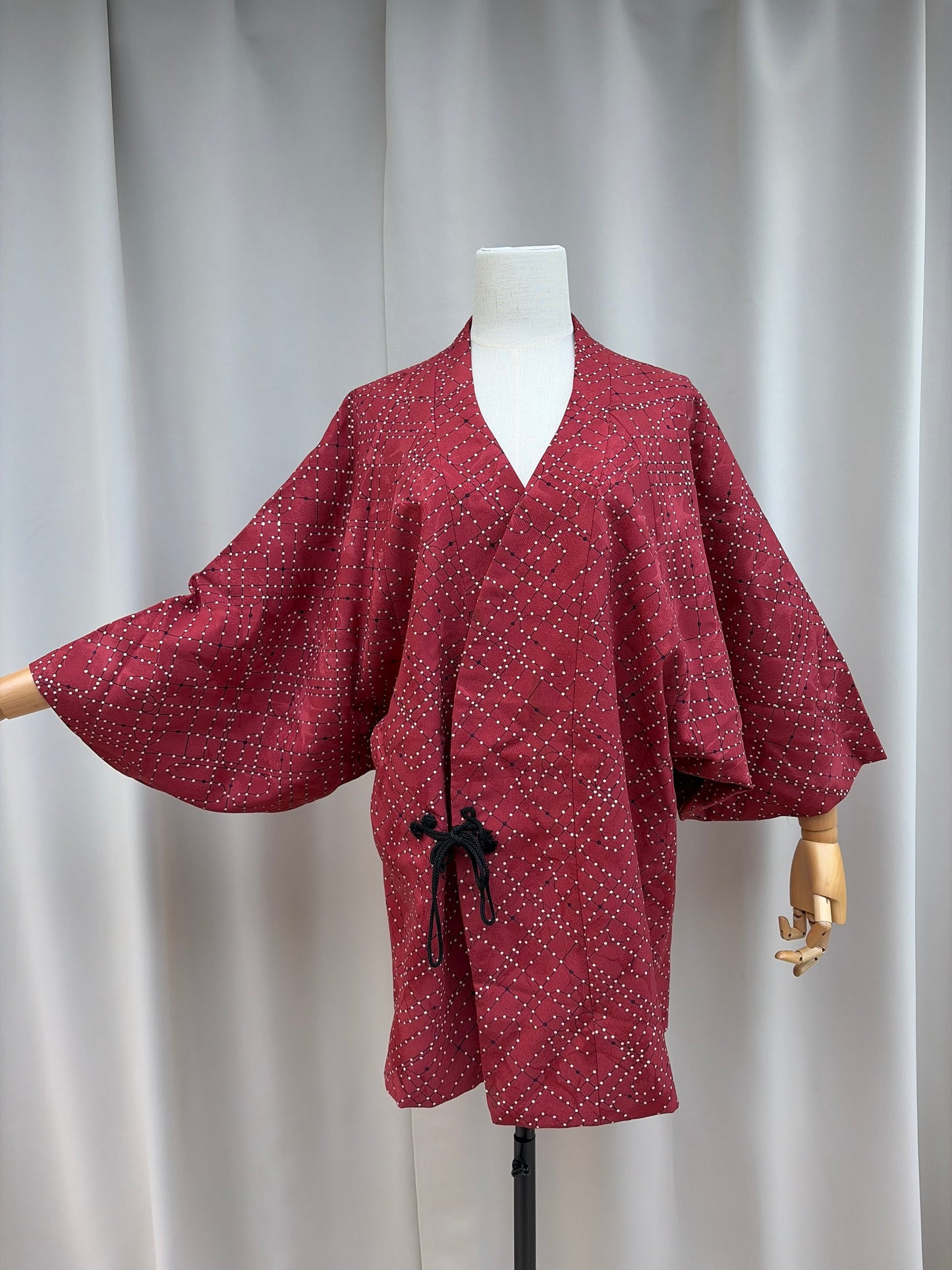 Vintage wine red douchugi haori coat with black and white dotted lattice pattern and a black cord tie