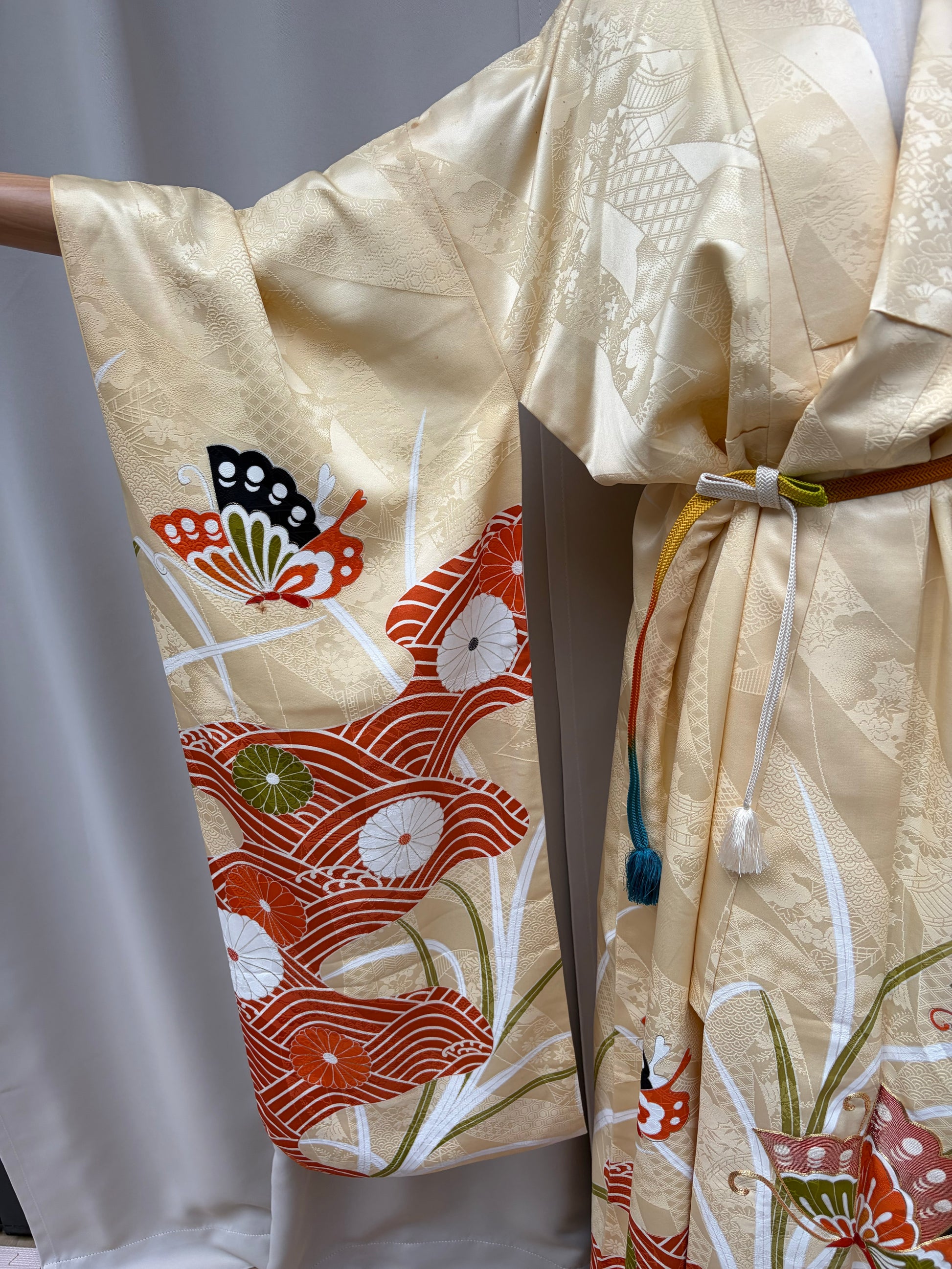 Full view of the cream yellow silk furisode