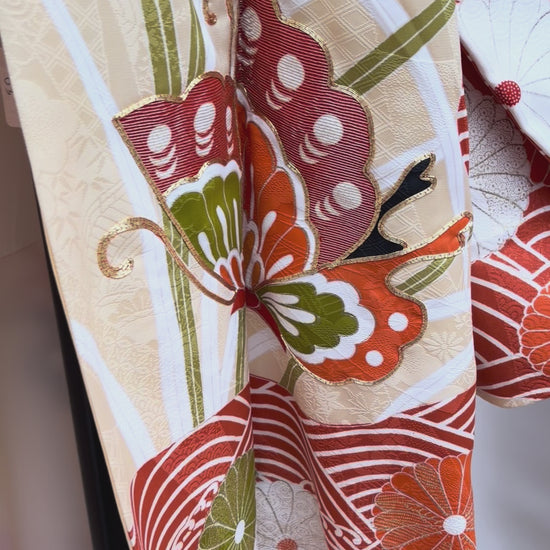 Vintage cream silk furisode